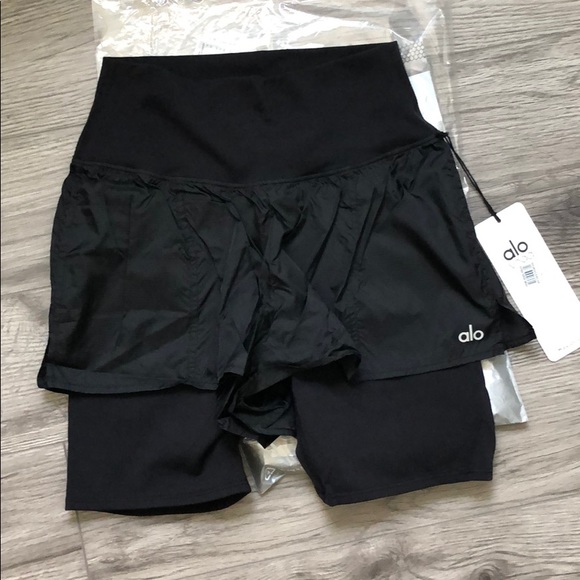 Alo High Waist Circuit Shorts
